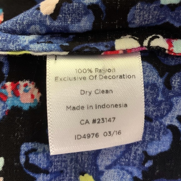 Talbots Blouse SZ - XP - Picture 5 of 6
